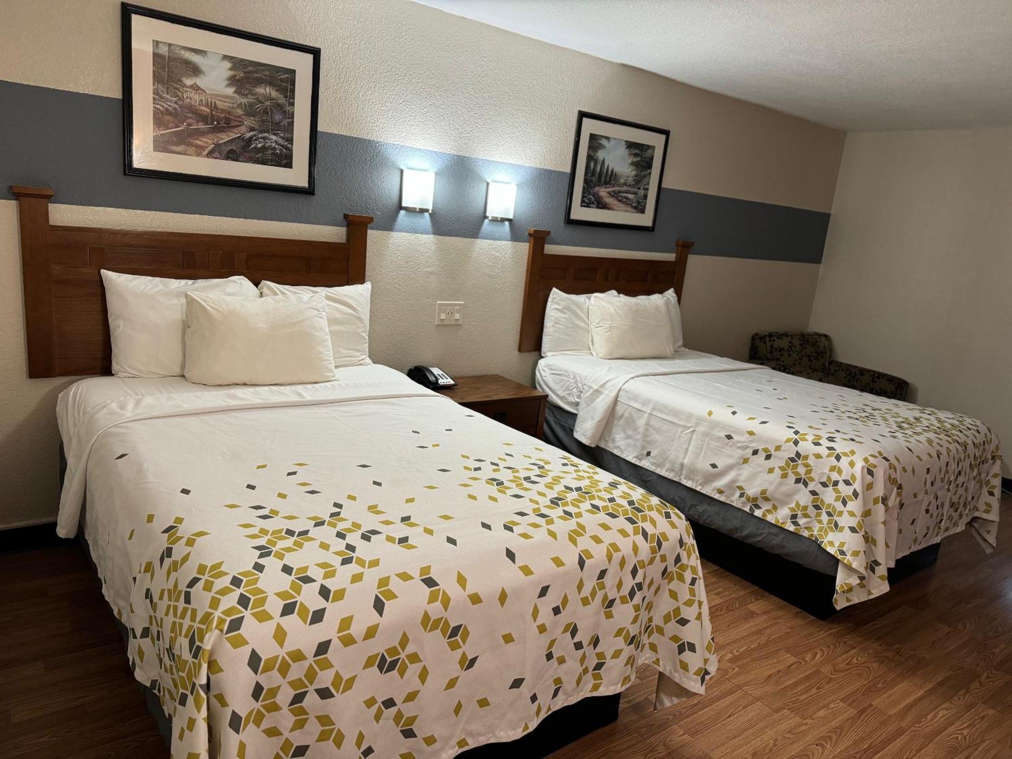 Americas Best Value Inn Marshall Bel Air Exterior photo